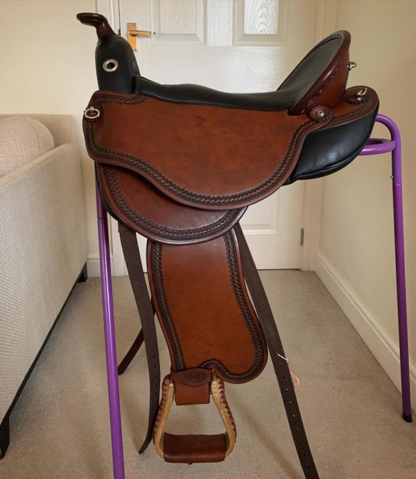 Adjustable Western Saddle
