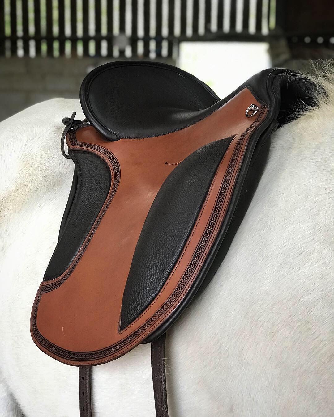 baroque saddles uk